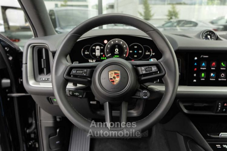 Porsche Cayenne Facelift Model 24 Pano 14WAY 22' SportPipes - <small></small> 119.900 € <small>TTC</small> - #12