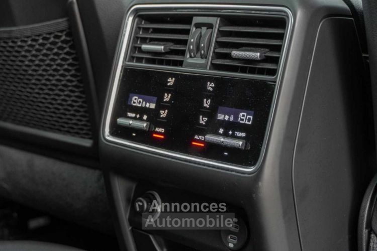 Porsche Cayenne Hybrid HeadUp Bose Softclose 21' Pano PDLS Towbar - <small></small> 68.900 € <small>TTC</small> - #11