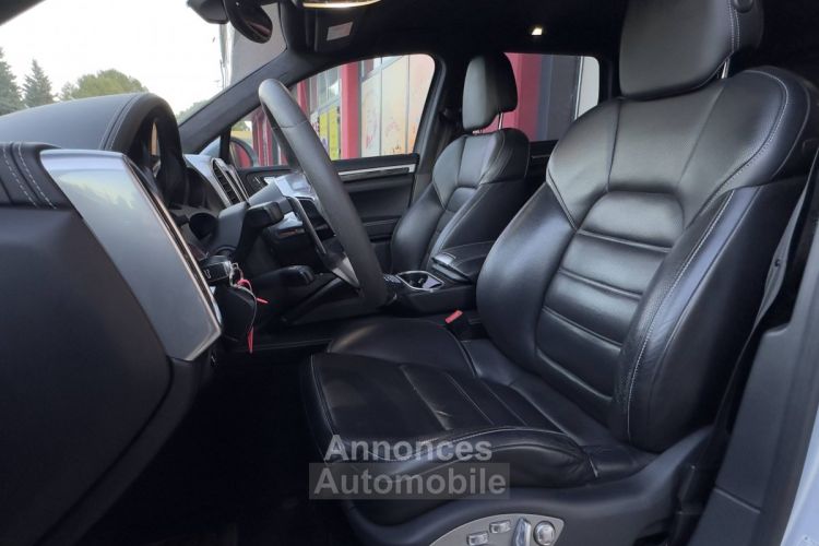 Porsche Cayenne II (958) 3.6 440ch GTS 2015 entretien complet réseau - <small></small> 33.990 € <small>TTC</small> - #11