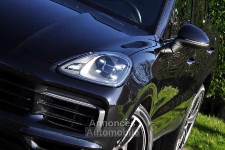 Porsche Cayenne III 3.0 V6 340 Origine française 05-2019 Suivi réseau 65330kms 18K d'options PASM PDLS Jantes Turbo 21 Toit ouvrant panoramique Caméra accès confort . - <small></small> 62.880 € <small>TTC</small> - #3