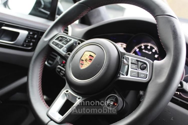 Porsche Cayenne III COUPE III COUPE E-HYBRID TURBO S - <small></small> 123.900 € <small>TTC</small> - #16