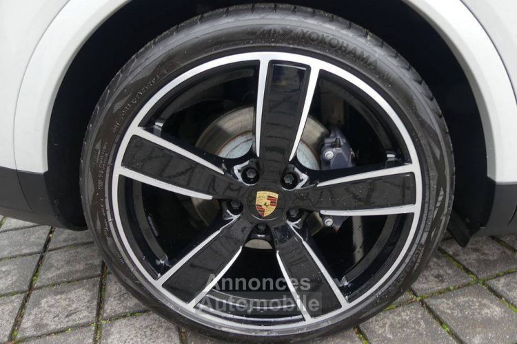 Porsche Cayenne III E-Hybrid 22''/PANO - <small></small> 76.900 € <small>TTC</small> - #11