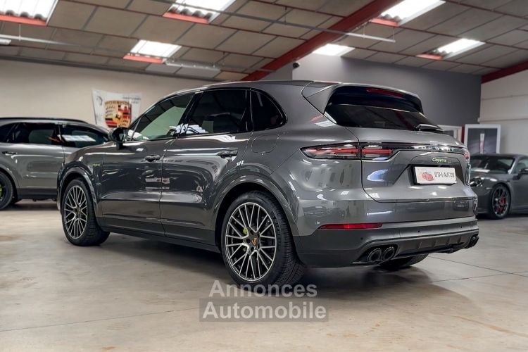 Porsche Cayenne III E-Hybrid 3.0 L V6 462 Ch 2°MAIN FR PDK - <small></small> 69.900 € <small>TTC</small> - #35