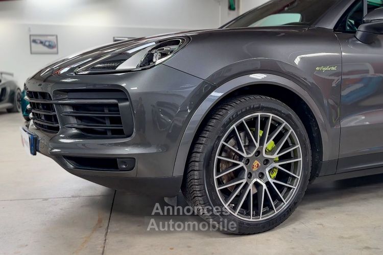 Porsche Cayenne III E-Hybrid 3.0 L V6 462 Ch 2°MAIN FR PDK - <small></small> 69.900 € <small>TTC</small> - #47