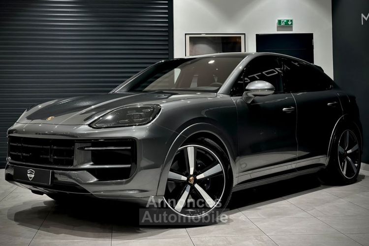 Porsche Cayenne III FACELIFT E-HYBRID 3.0 V6 470 CH PACK SportDesign BOSE MATRIX JA22 ACC SIÈGE 18 TÊTE HAUTE ECHAP SPORT ATTELAGE ÉCRAN PASSAGER MY24 - <small></small> 134.990 € <small>TTC</small> - #1