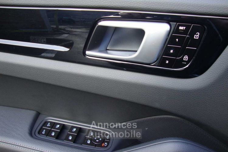 Porsche Cayenne luchtvering, pano, 21', btw in, LED, 2021, camera - <small></small> 81.500 € <small>TTC</small> - #11