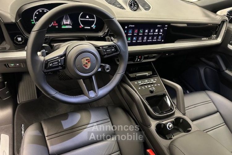 Porsche Cayenne NEW Coupé E-Hybrid 5 places 2023 Pack Sport Design craie - <small></small> 169.900 € <small>TTC</small> - #18