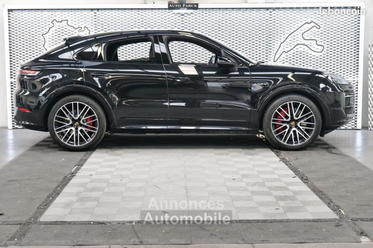 Porsche Cayenne New s e-hyb 3.0 v6 519 ch 1°main francais tva recuperable pack sport design noir ecran passager bose eclairage ambiance sieges 18 ja22 a partir de 104 - <small></small> 139.950 € <small>TTC</small> - #3