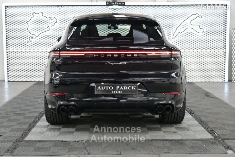 Porsche Cayenne New s e-hyb 3.0 v6 519 ch 1°main francais tva recuperable pack sport design noir ecran passager bose eclairage ambiance sieges 18 ja22 a partir de 104 - <small></small> 139.950 € <small>TTC</small> - #5