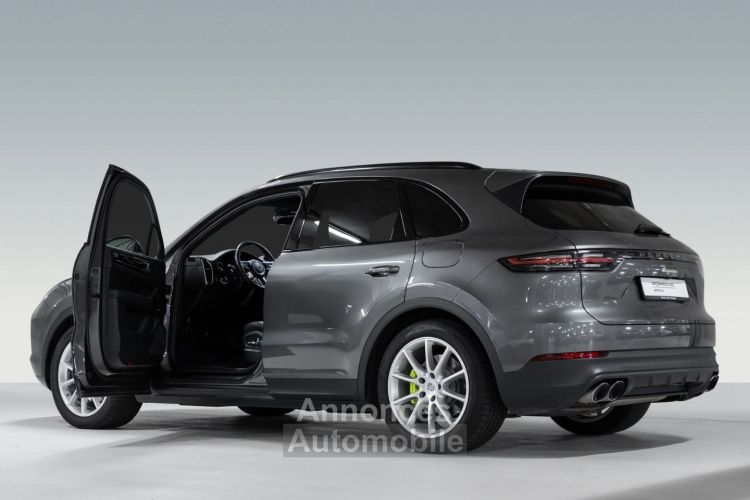 Porsche Cayenne E-Hybride 462Ch Attelage Alarme PASM Caméra 360 / 11 - <small></small> 73.400 € <small>TTC</small> - #2