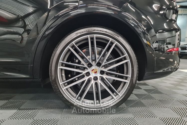 Porsche Cayenne PORSCHE CAYENNE TURBO S E-HYBRID COUPE 4.0 L 680 CV – 40 000 € D’OPTIONS – PACK CARBONE - <small></small> 189.990 € <small>TTC</small> - #29