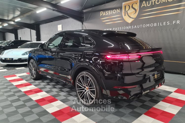 Porsche Cayenne PORSCHE CAYENNE TURBO S E-HYBRID COUPE 4.0 L 680 CV – 40 000 € D’OPTIONS – PACK CARBONE - <small></small> 169.990 € <small>TTC</small> - #9