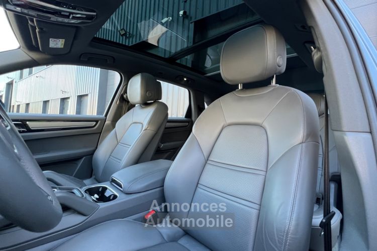 Porsche Cayenne Porsche Cayenne V6 - LOA 703 Euros Par Mois - Toit Panoramique - attelage électrique - Vision nocturne - <small></small> 59.990 € <small>TTC</small> - #10