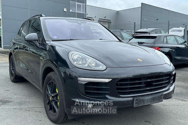 Porsche Cayenne S 3.0i V6 PHEV 333cv Hybride - <small></small> 27.990 € <small>TTC</small> - #1