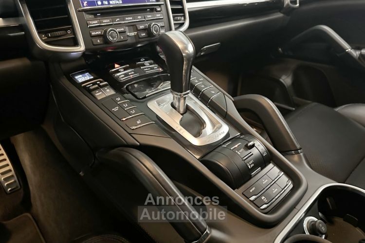 Porsche Cayenne S E-HYBRID V6 3.0 416ch Tiptronic - <small></small> 49.990 € <small>TTC</small> - #17