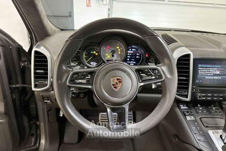 Porsche Cayenne S E-HYBRID V6 3.0 416ch Tiptronic8 - <small></small> 61.990 € <small>TTC</small> - #14