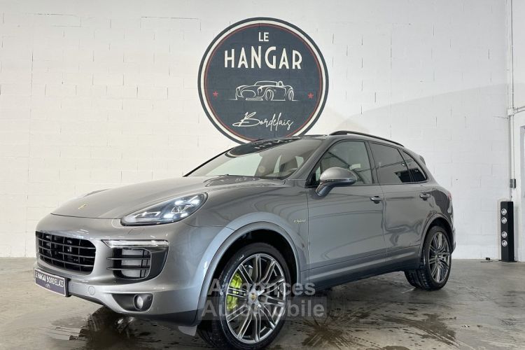 Porsche Cayenne S E-HYBRID V6 3.0 416ch Tiptronic8 - <small></small> 54.990 € <small>TTC</small> - #1