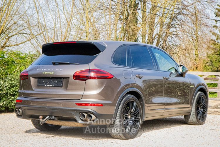 Porsche Cayenne S E-Hybride 3.0i V6 Tiptronic 4X4 - TREKHAAK - ZETELVENTILATIE - CAMERA - LUCHTVERING - EURO 6b - <small></small> 37.999 € <small>TTC</small> - #7