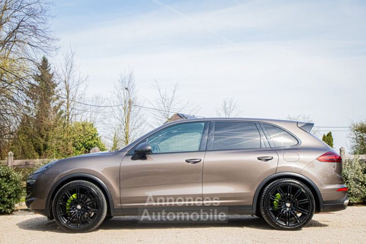 Porsche Cayenne S E-Hybride 3.0i V6 Tiptronic 4X4 - TREKHAAK - ZETELVENTILATIE - CAMERA - LUCHTVERING - EURO 6b - <small></small> 36.999 € <small>TTC</small> - #10