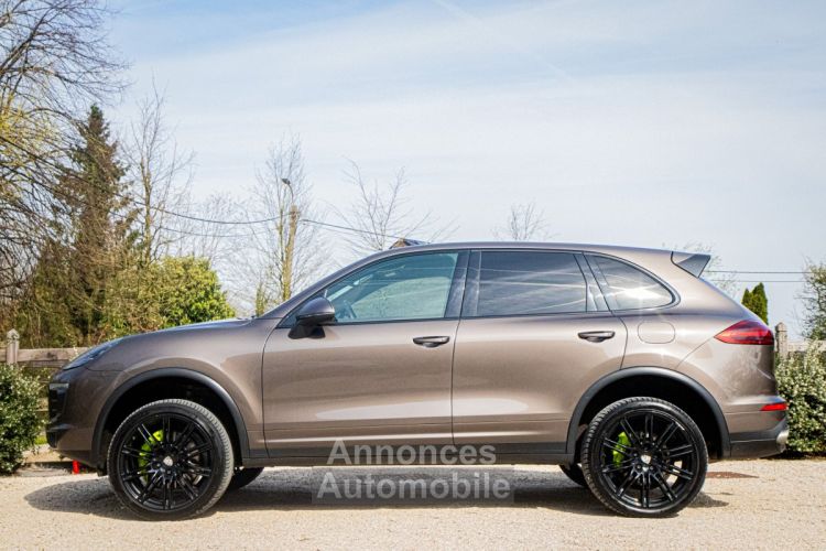 Porsche Cayenne S E-Hybride 3.0i V6 Tiptronic 4X4 - TREKHAAK - ZETELVENTILATIE - CAMERA - LUCHTVERING - EURO 6b - <small></small> 37.999 € <small>TTC</small> - #11