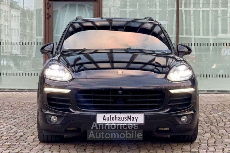 Porsche Cayenne S E-HYBRIDE PLATINUM EDITION TOIT OUVRANT 21 CAMERA 360° SIEGES VENTILES PREMIERE MAIN GARANTIE 12 MOIS - <small></small> 56.950 € <small>TTC</small> - #2