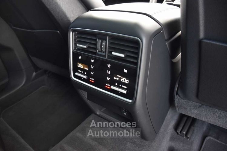 Porsche Cayenne TURBO 1st Owner Softclose BOSE Chrono Pano 360° - <small></small> 67.900 € <small>TTC</small> - #15