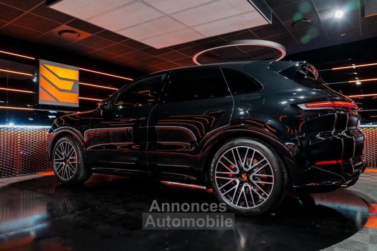 Porsche Cayenne TURBO E-HYBRID 4.0 V8 740CH - <small></small> 244.900 € <small></small> - #3