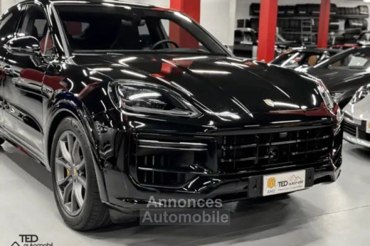 Porsche Cayenne Turbo E-Hybrid 739cv Model 2024 - <small></small> 184.900 € <small>TTC</small> - #4