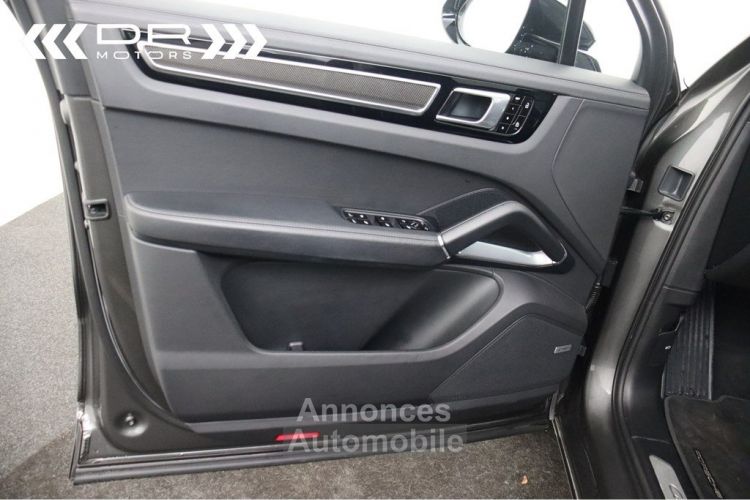 Porsche Cayenne TURBO - NAVI PANODAK BOSE - <small></small> 74.995 € <small>TTC</small> - #48