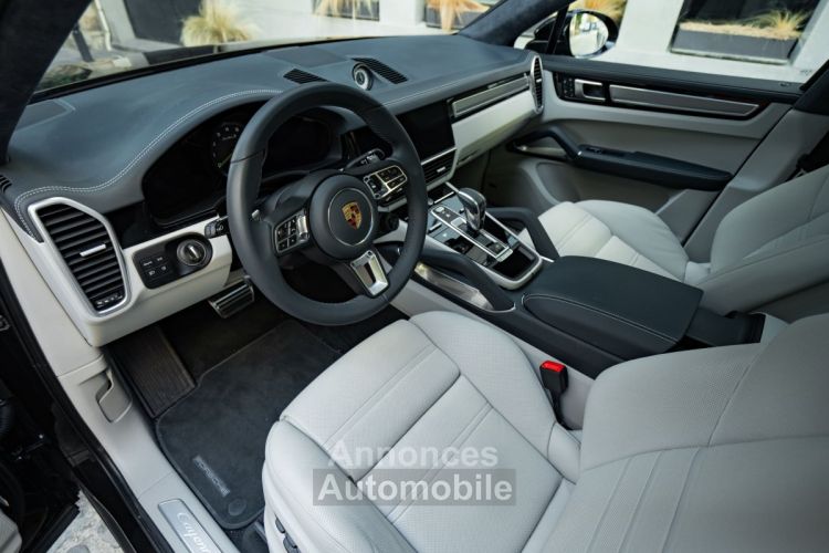 Porsche Cayenne Turbo S Coupe E-Hybrid - <small></small> 154.900 € <small>TTC</small> - #14