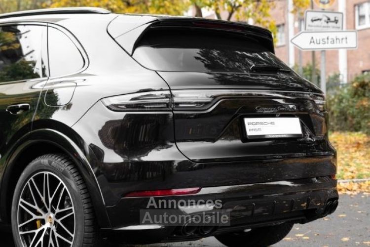 Porsche Cayenne TURBO S E-Hybride 680ch BURMESTER TÊTE HAUTE 22 Première main Porsche approved TVA récupérable - <small></small> 186.900 € <small></small> - #13