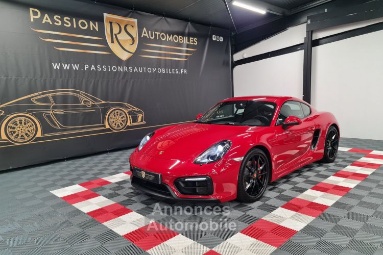 Porsche Cayman PORSCHE CAYMAN 981 GTS 3.4L 340 CV PDK – 40 000 KM – Rouge Carmin – BOSE/PCM/Ciel De Toit Alcantara - <small></small> 82.990 € <small>TTC</small> - #1