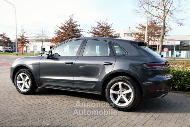 Porsche Macan 1ère main / Garantie 12 mois - <small></small> 59.500 € <small>TTC</small> - #2