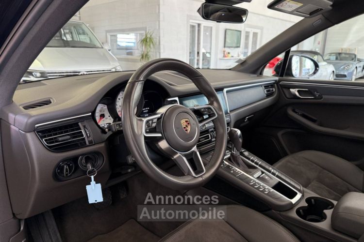 Porsche Macan 2.0 245 cv bleu - <small></small> 59.800 € <small>TTC</small> - #25