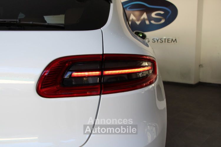 Porsche Macan 2.0 250 Ch PDK - <small>A partir de </small>590 EUR <small>/ mois</small> - #19