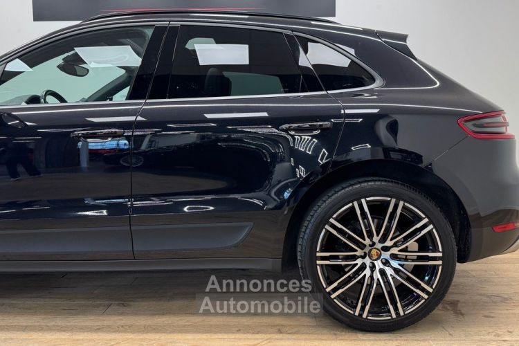 Porsche Macan 2.0 PDK 252 CarPlay / BOSE Toit Ouvrant Sièges chauffants Jantes Turbo 21 - <small></small> 48.990 € <small>TTC</small> - #5