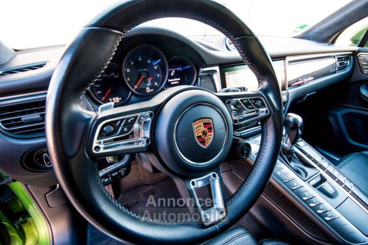 Porsche Macan 2.0L vert mamba * sport design * carbone * toit pano * Caméra panoramique * Garantie Porsche - <small></small> 60.900 € <small>TTC</small> - #12