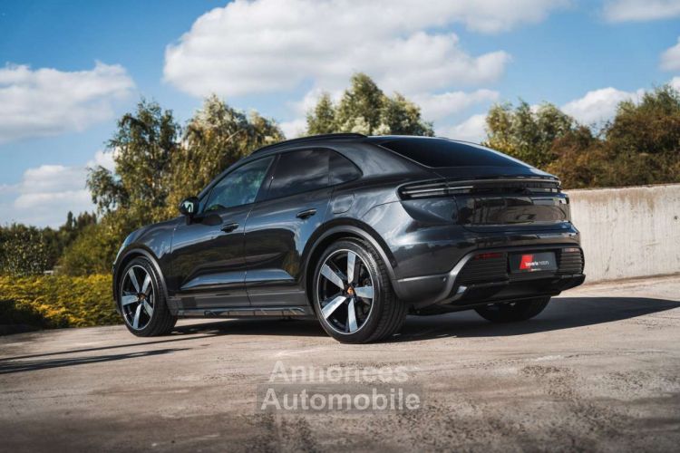 Porsche Macan 4 e-Macan 100 kWh BOSE Pano - <small></small> 110.900 € <small>TTC</small> - #11