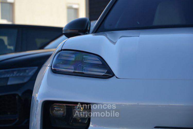 Porsche Macan 4 Electric  - <small></small> 124.200 € <small>TTC</small> - #5