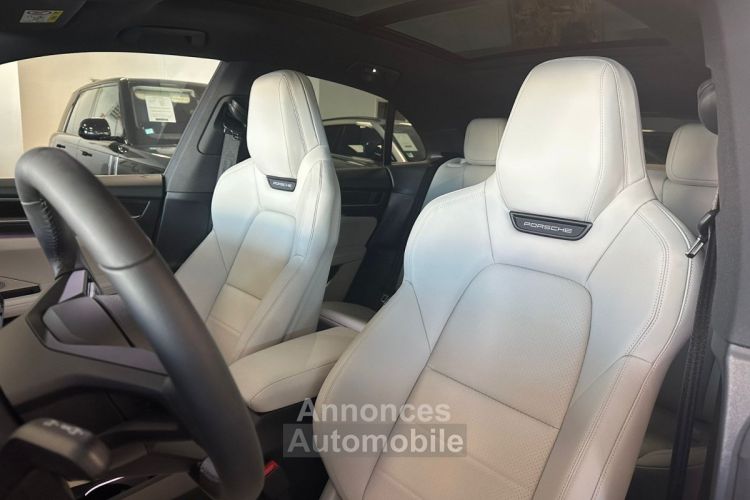 Porsche Macan 4 Electric  - <small></small> 124.200 € <small>TTC</small> - #33