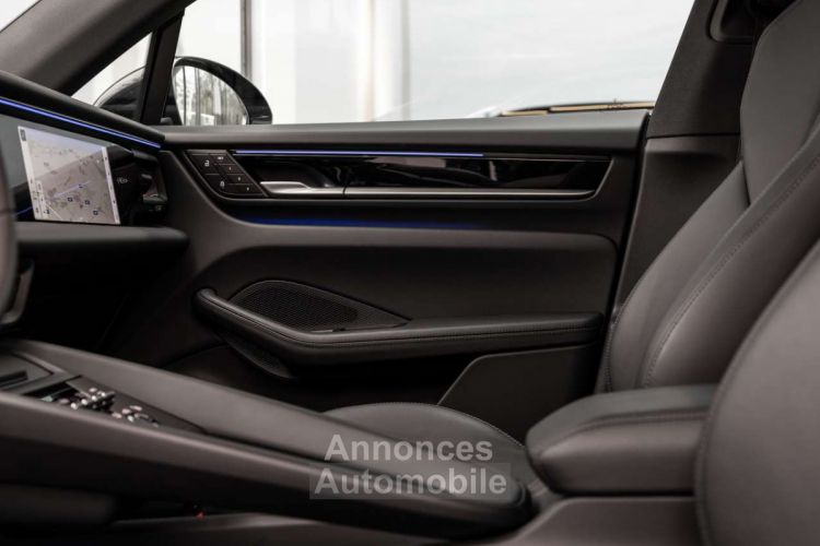 Porsche Macan 4 EV 100KW-22-AIR-MATRIX-PANO-ACC-AUGM. HUD-DISPL - <small></small> 107.900 € <small>TTC</small> - #20