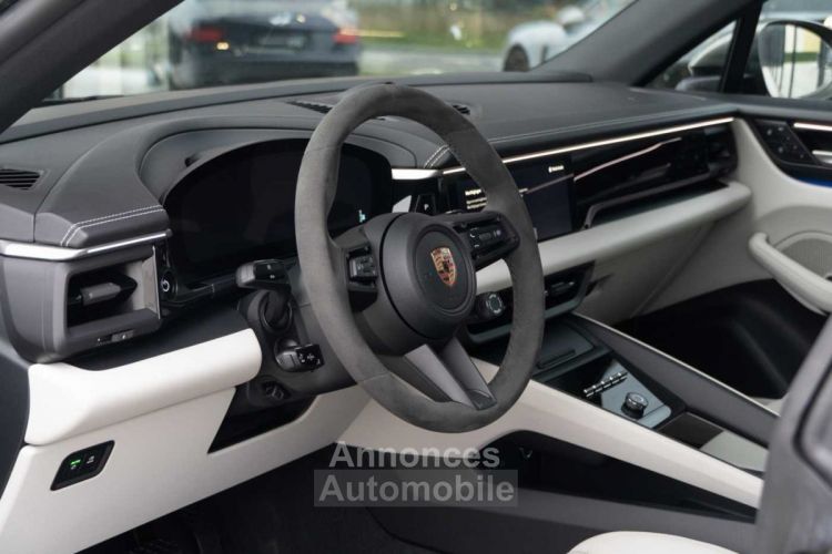 Porsche Macan 4 PANO 22'Alu NAPPA 360° Airsusp 14way - <small></small> 109.900 € <small>TTC</small> - #11