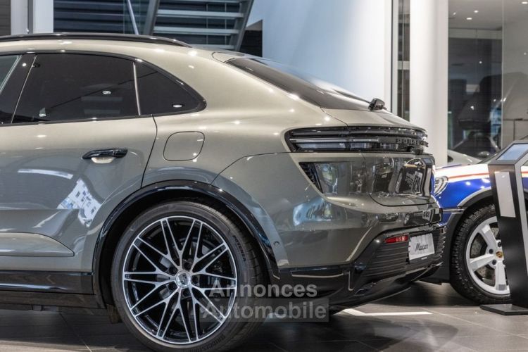 Porsche Macan II ELECTRIC TURBO SPORTPACKET  - <small></small> 147.990 € <small>TTC</small> - #2