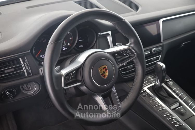 Porsche Macan Porsche Macan 2.0 245 PDK 360° TOP PASM JA 20 Porsche Approved 12/2022 - <small></small> 70.990 € <small>TTC</small> - #11