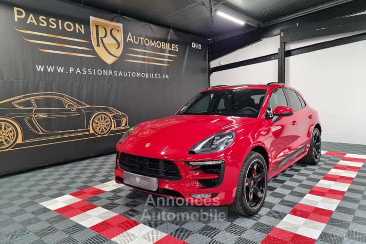 Porsche Macan PORSCHE MACAN GTS 3.0 L V6 360 CV – ROUGE CARMIN – Toit ouvrant / CarPlay / Jantes « sport classic » - <small></small> 56.990 € <small>TTC</small> - #1