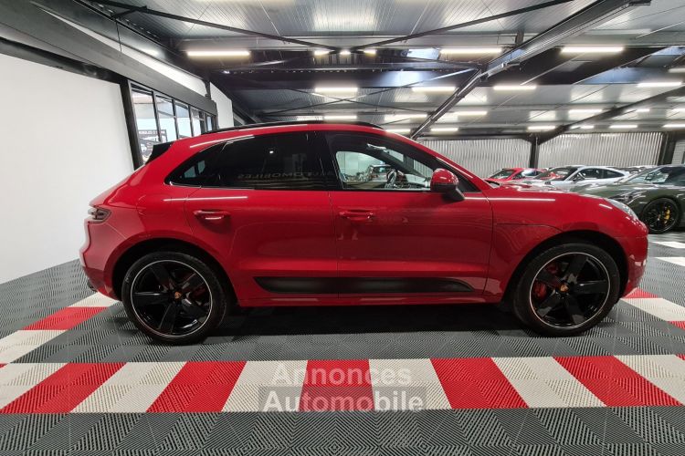 Porsche Macan PORSCHE MACAN GTS 3.0 L V6 360 CV – ROUGE CARMIN – Toit ouvrant / CarPlay / Jantes « sport classic » - <small></small> 56.990 € <small>TTC</small> - #18