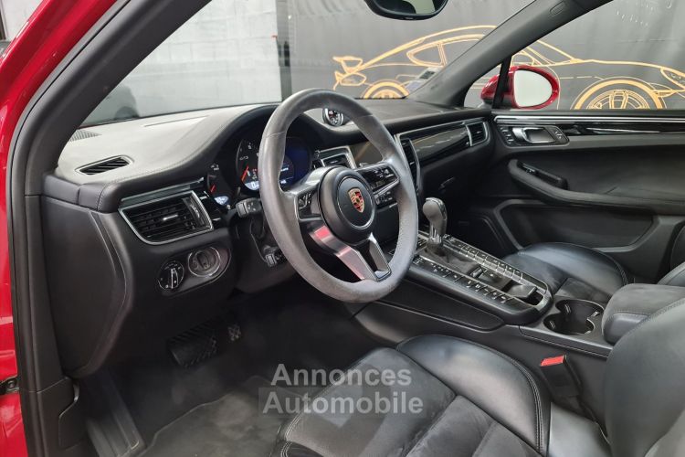 Porsche Macan PORSCHE MACAN GTS 3.0 L V6 360 CV – ROUGE CARMIN – Toit ouvrant / CarPlay / Jantes « sport classic » - <small></small> 56.990 € <small>TTC</small> - #25