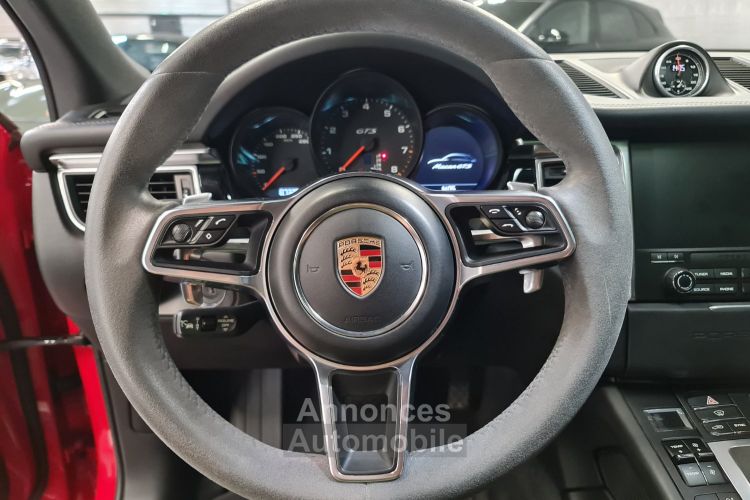 Porsche Macan PORSCHE MACAN GTS 3.0 L V6 360 CV – ROUGE CARMIN – Toit ouvrant / CarPlay / Jantes « sport classic » - <small></small> 56.990 € <small>TTC</small> - #26