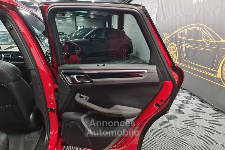 Porsche Macan PORSCHE MACAN GTS 3.0 L V6 360 CV – ROUGE CARMIN – Toit ouvrant / CarPlay / Jantes « sport classic » - <small></small> 56.990 € <small>TTC</small> - #33