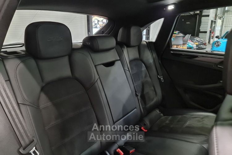 Porsche Macan PORSCHE MACAN GTS 3.0 L V6 360 CV – ROUGE CARMIN – Toit ouvrant / CarPlay / Jantes « sport classic » - <small></small> 56.990 € <small>TTC</small> - #35